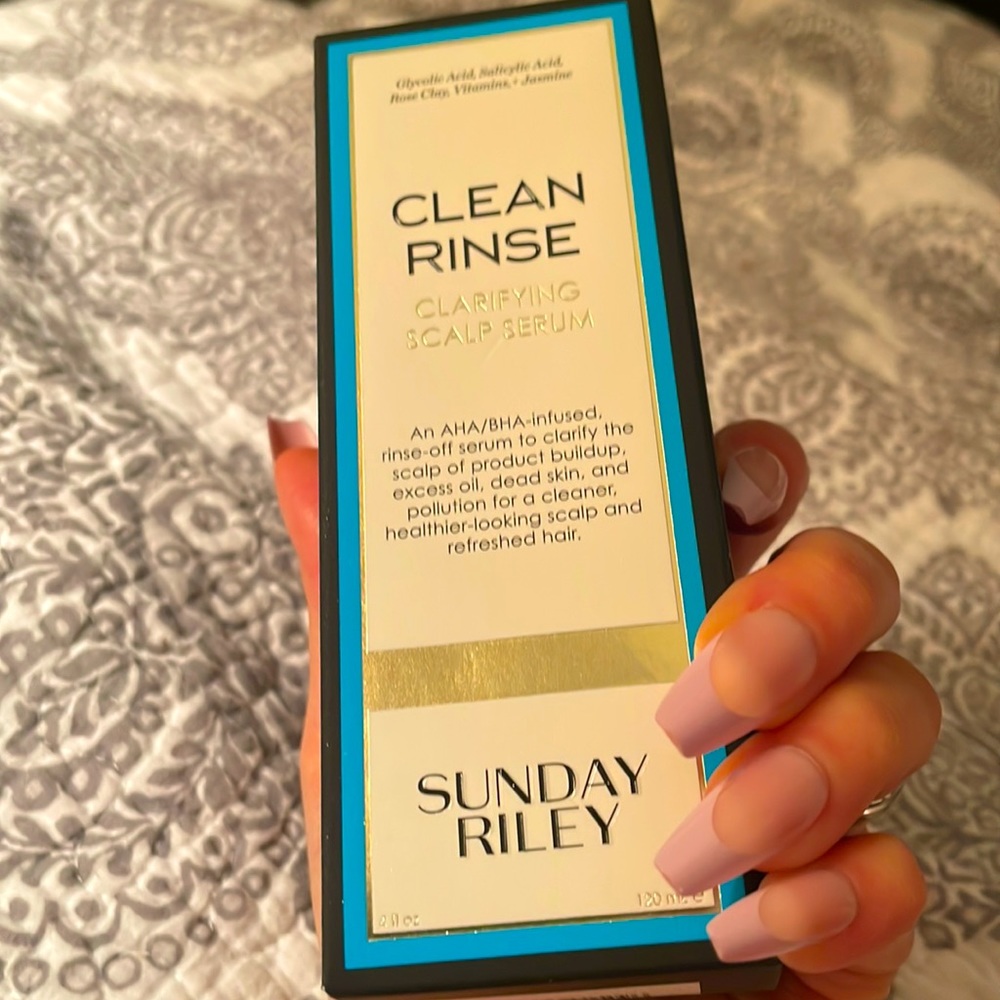 Clean Rinse Clarifying Scalp Serum
SUNDAY RILEY.  4 fl oz